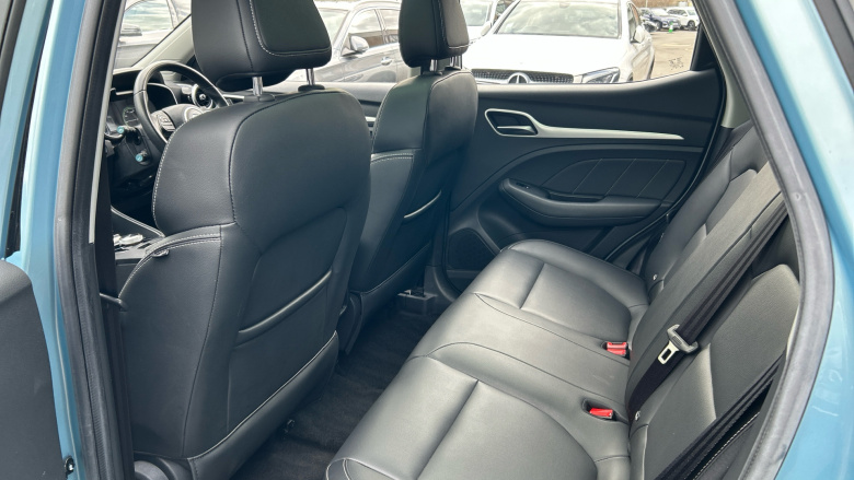 MG Zs 105kW Exclusive EV 45kWh 5dr Auto Electric Hatchback